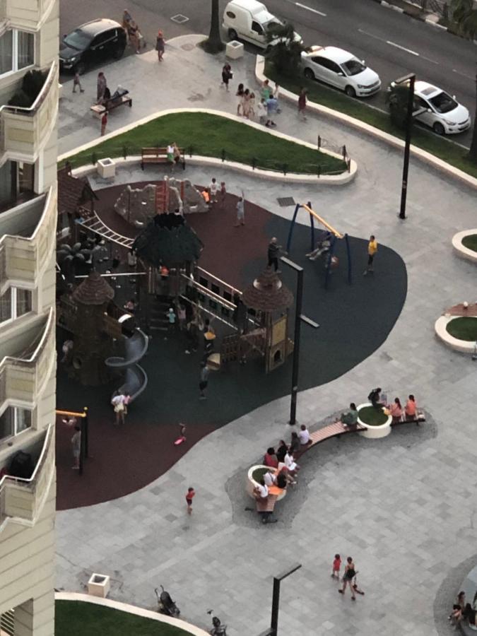 Удобные Апартаменты С Видом На Море Batumi Ngoại thất bức ảnh
