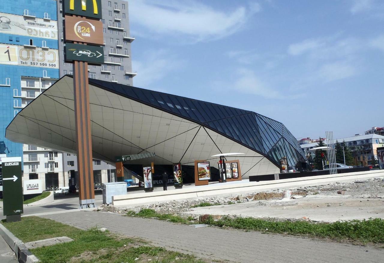 Удобные Апартаменты С Видом На Море Batumi Ngoại thất bức ảnh